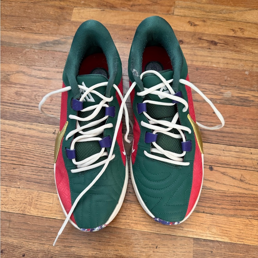 Nike Giannis Antetokounmpo Nike Basketball Sneakers